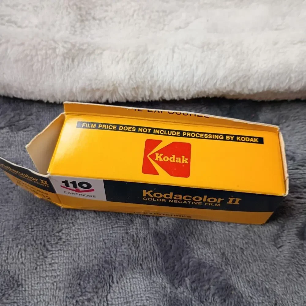 kodak kodacolor. Vintage 12 Exposure January 1979